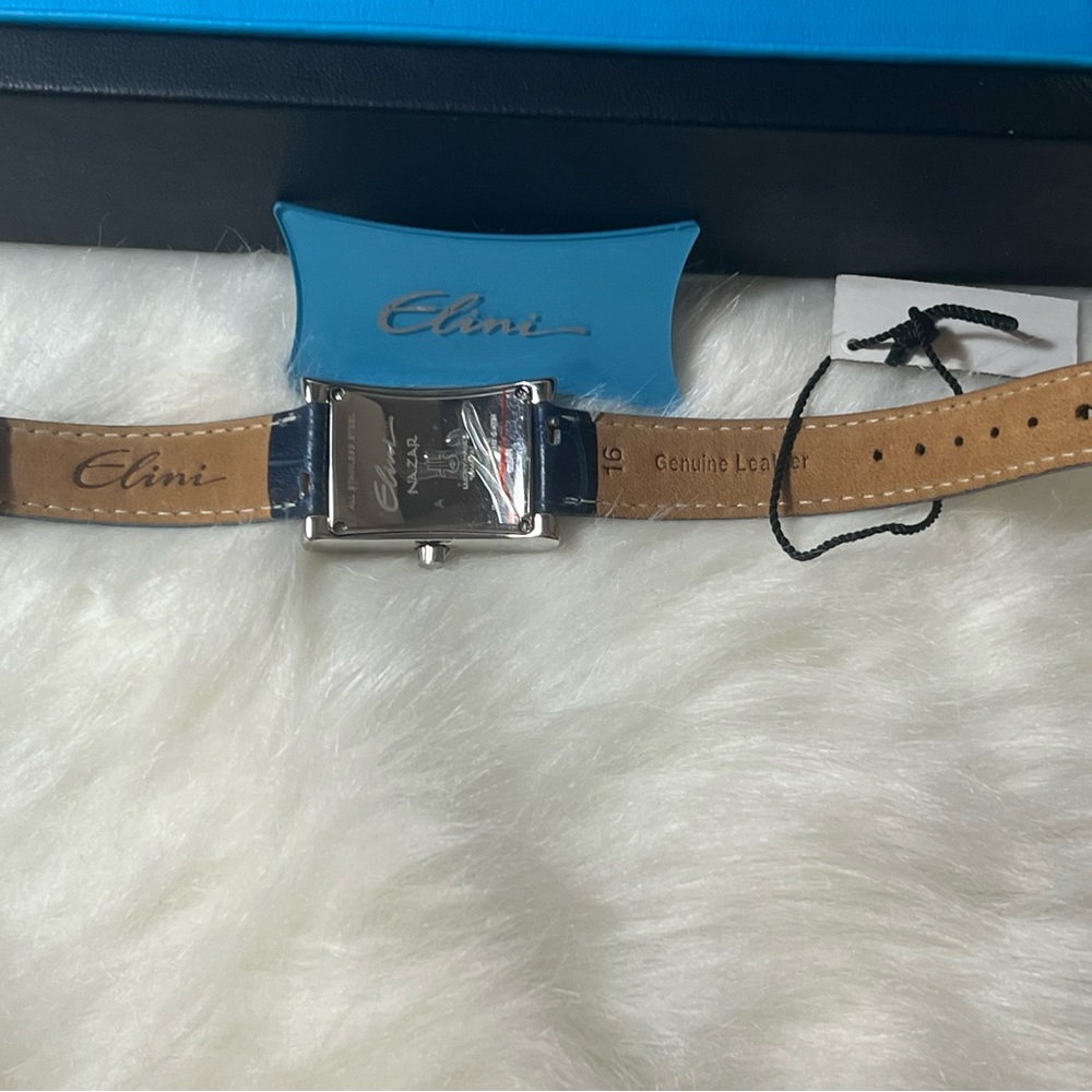 Elini Nazar Blue Lucky Hand Hamsa Steel
Diamond Quartz Watch on
Leather Strap💙 - Picture 10 of 16